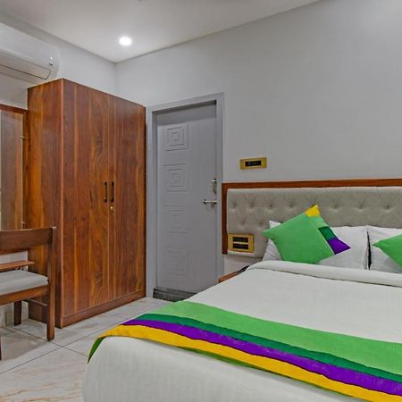 Treebo Abhi Suites, 400 Mts From Guntur Junction Exterior photo