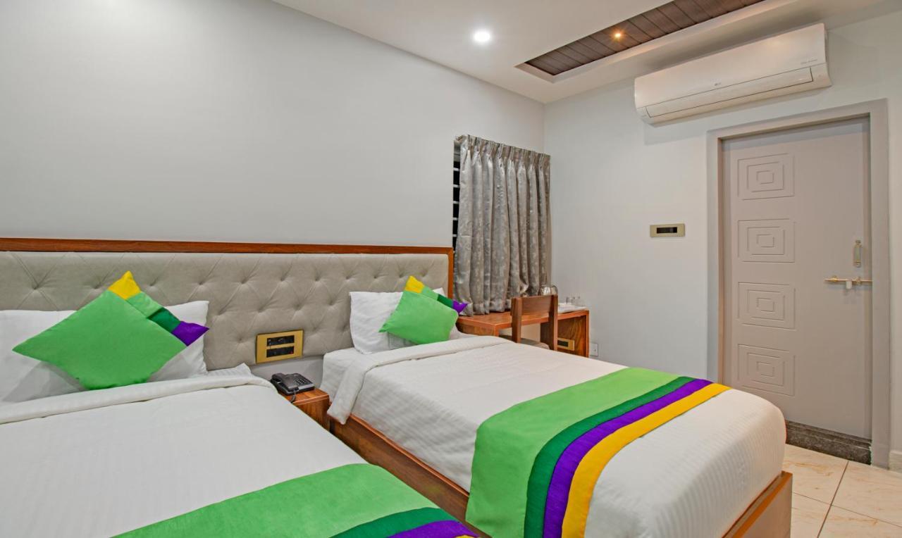 Treebo Abhi Suites, 400 Mts From Guntur Junction Exterior photo