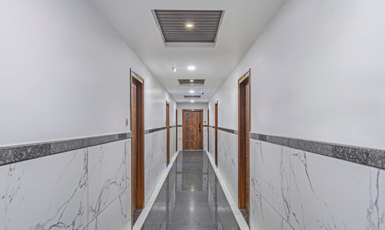 Treebo Abhi Suites, 400 Mts From Guntur Junction Exterior photo