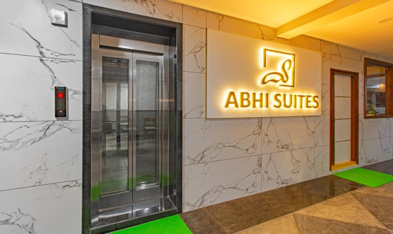 Treebo Abhi Suites, 400 Mts From Guntur Junction Exterior photo
